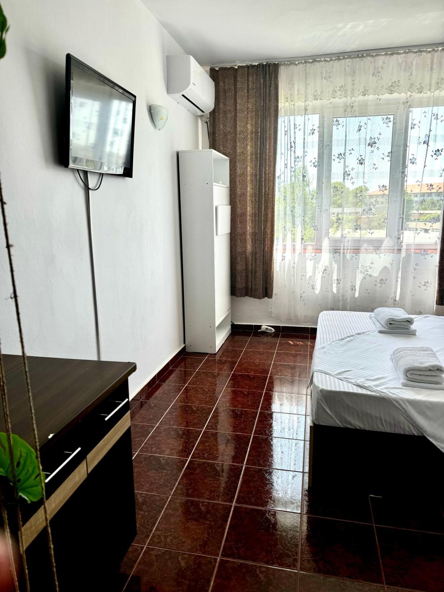 Garsoniera Saturn Apartment Mangalia Exterior photo